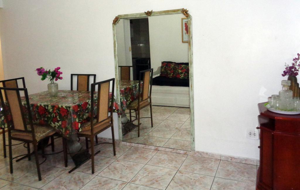 Lindo E Barato, Av Copacabana 479/301 Рио де Жанейро Екстериор снимка